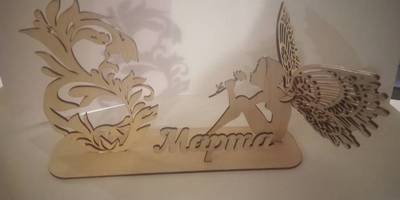 8 марта статуэтка