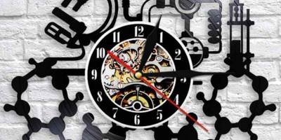 Часы наука и химия