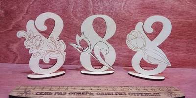 8 марта статуэтки