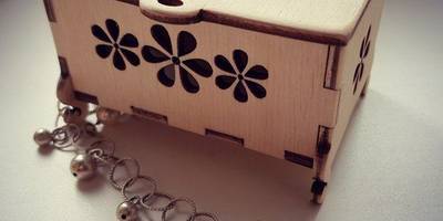 Шкатулка цветочки