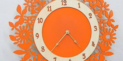 Часы ромашки