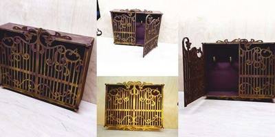 Ключница с резными дверцами 9