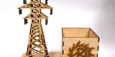 Карандашница для энергетика высоковольтной вышкой для лазерной резки