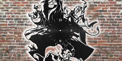 Часы кроль лев