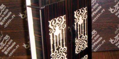 Ключница с дверцами