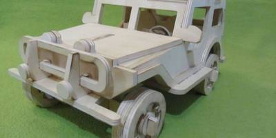 Автомобиль jeep frezer