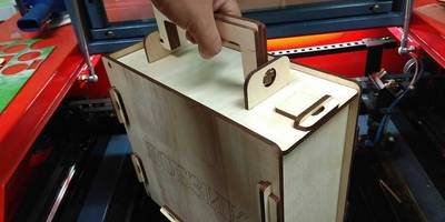 Шкатулка чемодан для инструмента