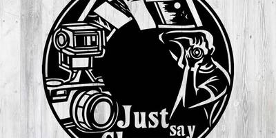 Часы фотографу с полароидом