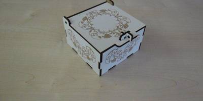 Коробка для ювелирных изделий и украшений