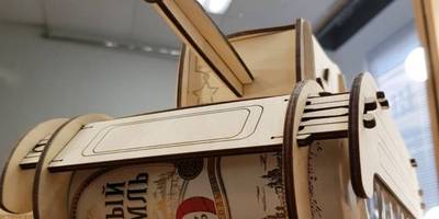 Подставка под пиво из фанеры танк