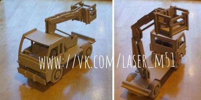 Сборная модель автомобиля с подъемной корзиной 102