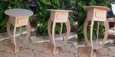 Столик с ящиком