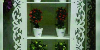 Полка резная для цветов