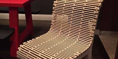 Стул из гибкой фанеры