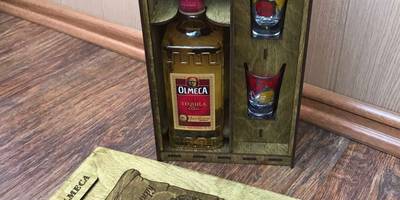 Коробка для бутылки 2