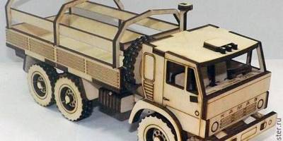 Камаз из фанеры под бутылку