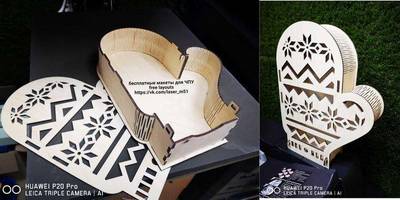 Новогодняя коробка варежка 11