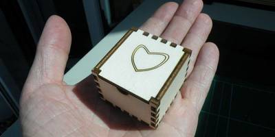 Шкатулка маленькая для кольца