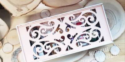 Коробка для 8 бутылочек