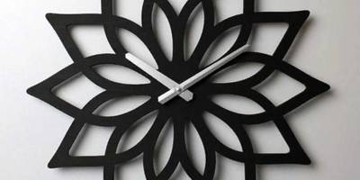 Часы лотос сквозной резкой