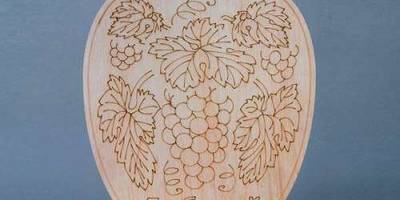 Разделочная доска виноград