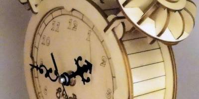 Часы будильник