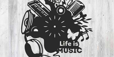 Часы life is music