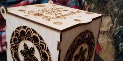 Коробка с новым годом с рождеством