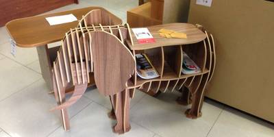 Детская полка слоник