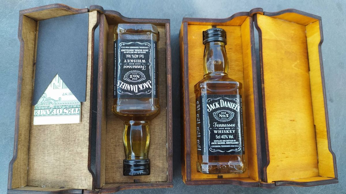 Макет коробки для Jack Daniels