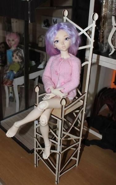 Кукольная мебель - трон для кукол