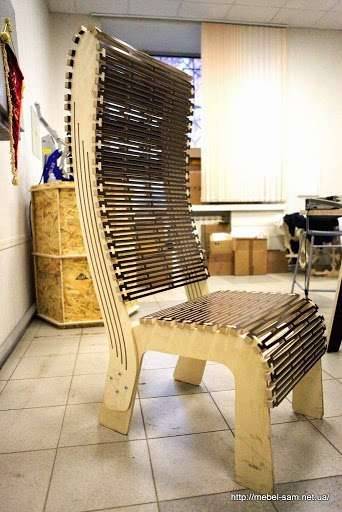 Кресло из гибкой фанеры