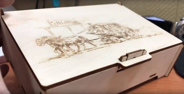 Шкатулка decorative wooden box with lock